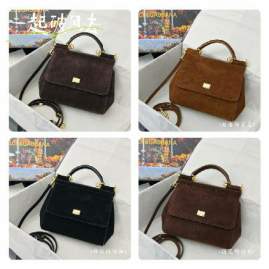 Picture of Dolce Gabbana Handbags _SKUfw217993040fw
